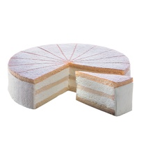 Käsesahnetorte ungeschnitten,eingeteilt 16 Port. TK 1,8kg